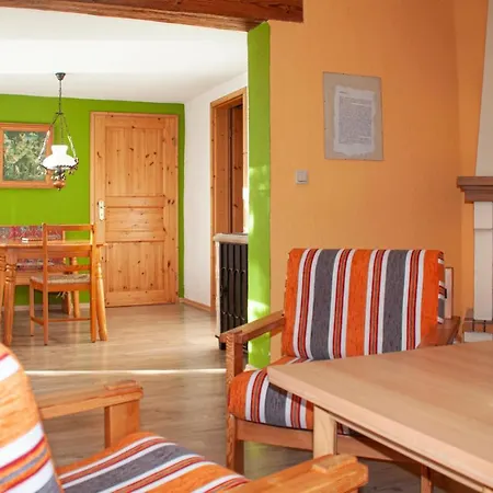 2 Bedroom Cozy Home In Gleima * Gleima