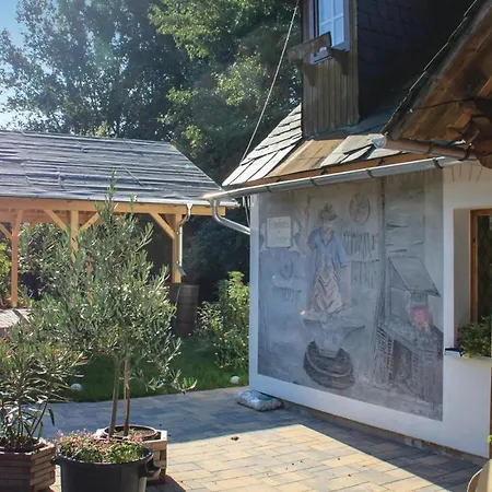 Ferienhaus Gorgeous In With Kitchen *